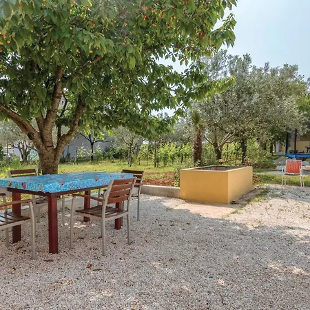 Awesome Home In Vodnjan * Vodnjan