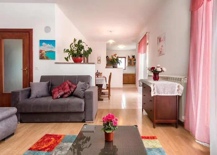 Gorgeous In With Wifi